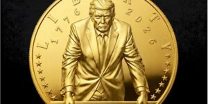 Trump Moneta Oro